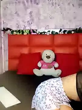 _Emily_star from StripChat is Freechat