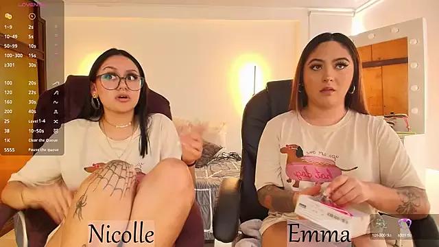 _Emma11 webcams show profile image 