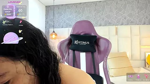_im_alaya from StripChat