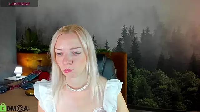 _Keetti_ from StripChat