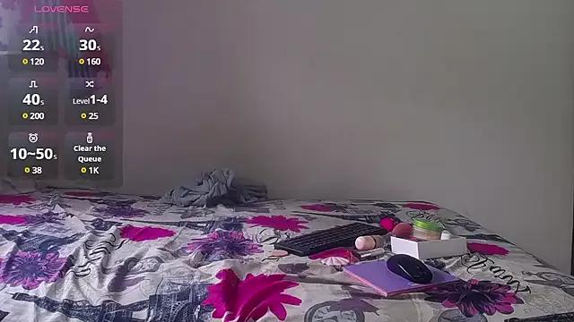 _latinpetite__ from StripChat is Freechat