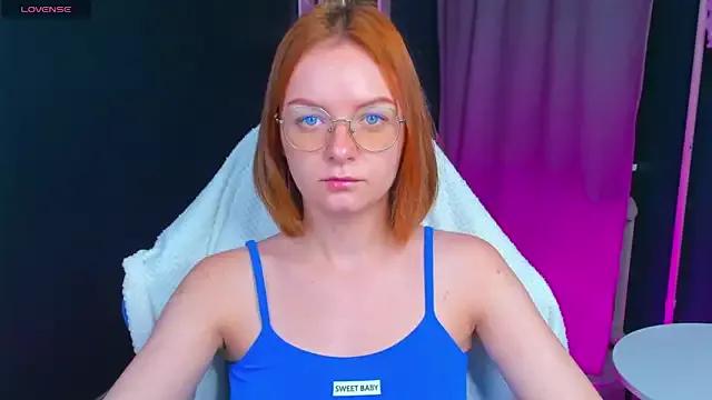 _little_Cat__ from StripChat is Freechat