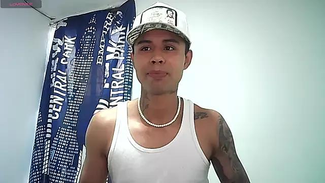 _Logan_Colton_ from StripChat is Freechat