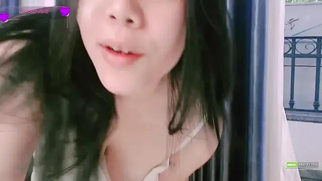 _Lov_Lynh webcams show profile image 