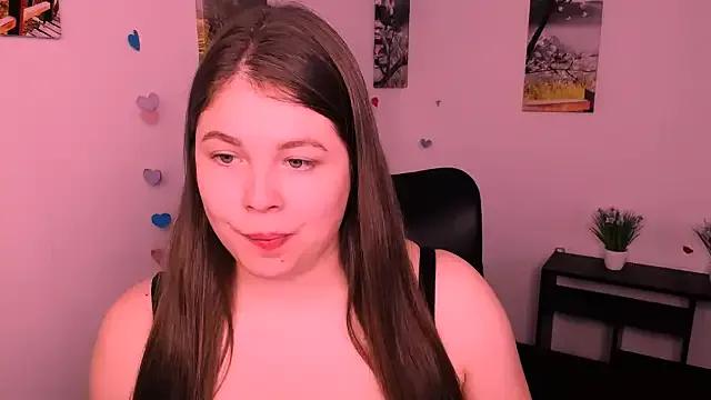 _Lovely_Mary from StripChat is Freechat