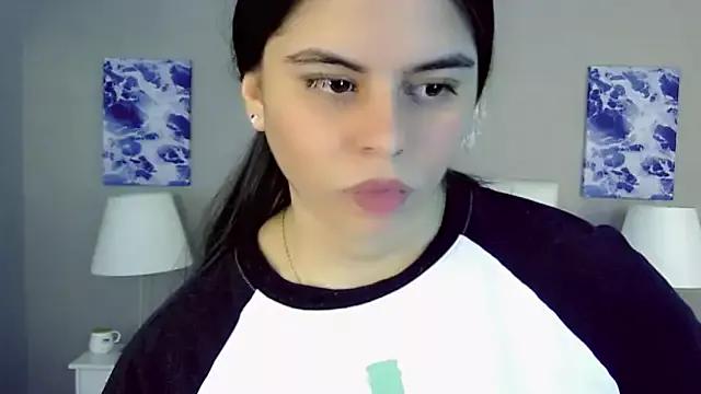 _Maddison_Ivanova_ from StripChat is Freechat