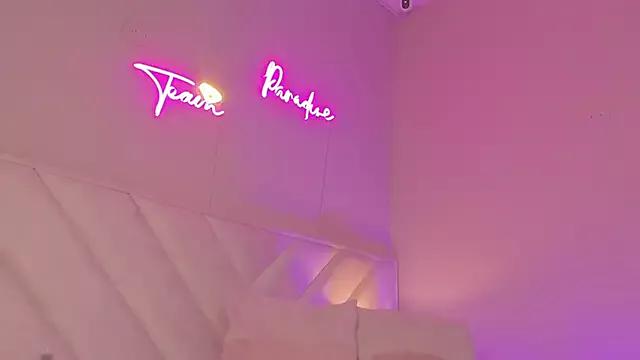 _mariana_a from StripChat is Freechat