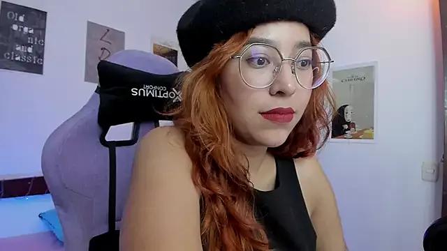 _Moon_Johnson from StripChat is Freechat