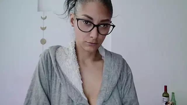 _MrsStrangelove_ from StripChat is Freechat