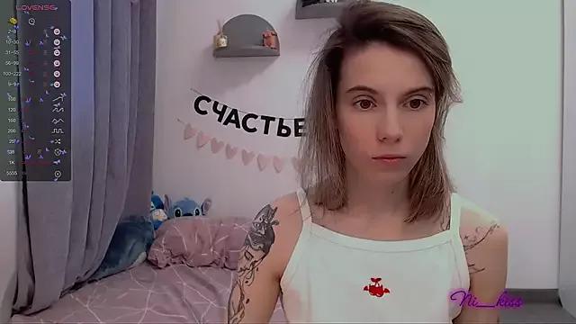 _ni_kiss from StripChat