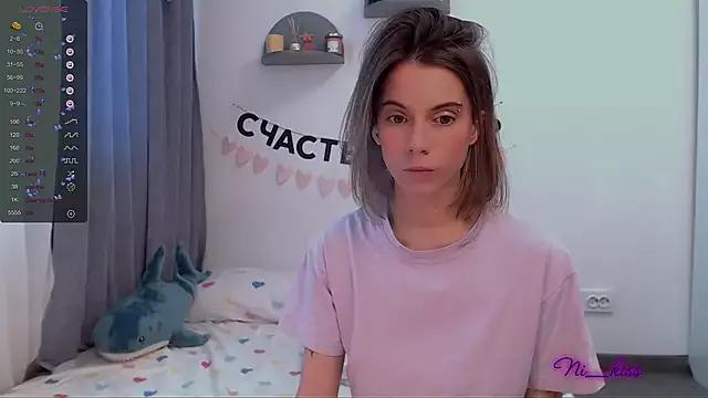 _ni_kiss from StripChat