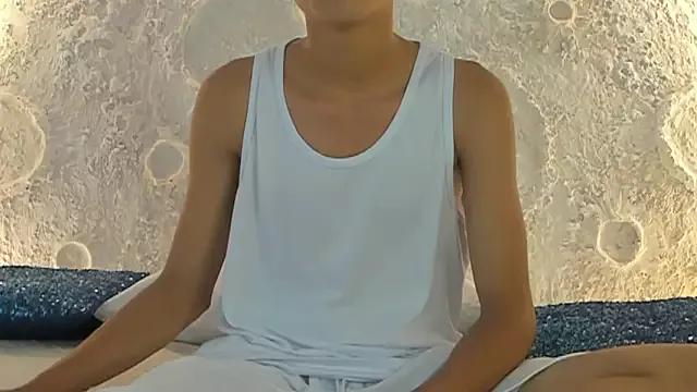 _Noah19 from StripChat is Freechat