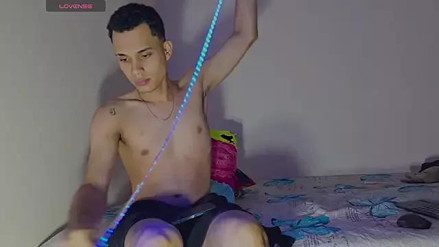 _peter_roy_ webcams show profile image 