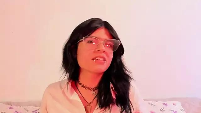 _serena_lux webcams show profile image 