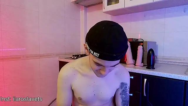 _Soolin_ from StripChat