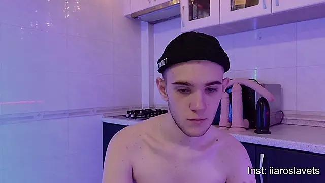 _Soolin_ from StripChat