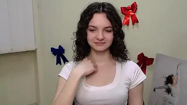_SusieSu_ from StripChat