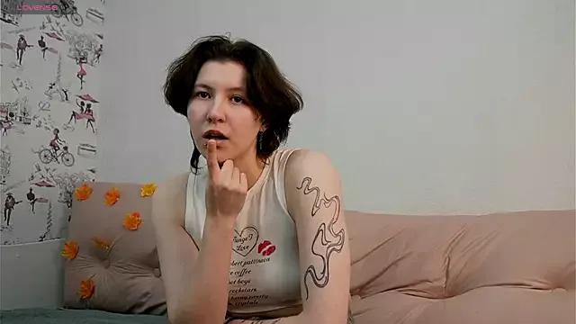 _t_a_t_u webcams show profile image 