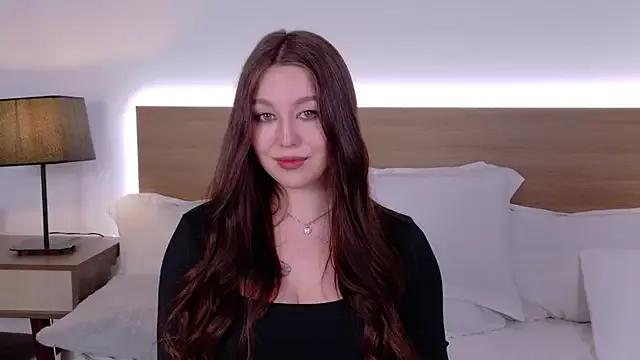 _Tessa_May_ from StripChat is Freechat