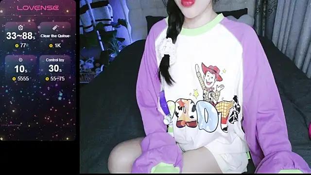_Viviann_ from StripChat