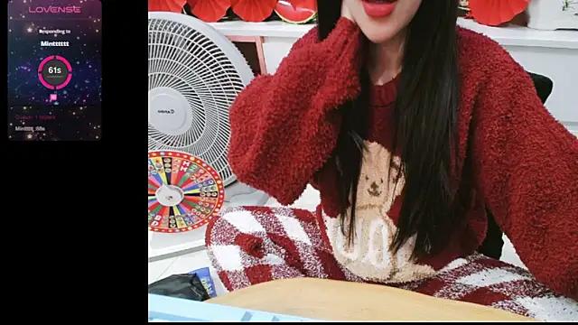 _Viviann_ from StripChat