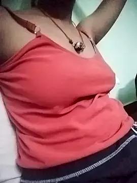 aadhini01 from StripChat