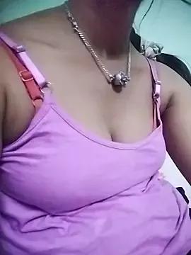 aadhini01 from StripChat