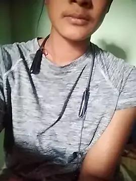 aadhini01 from StripChat