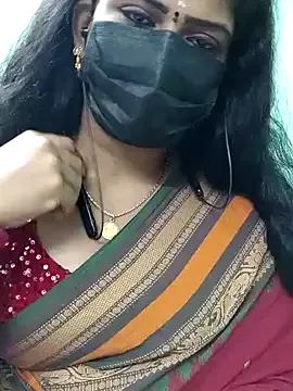 Aadhini99 from StripChat