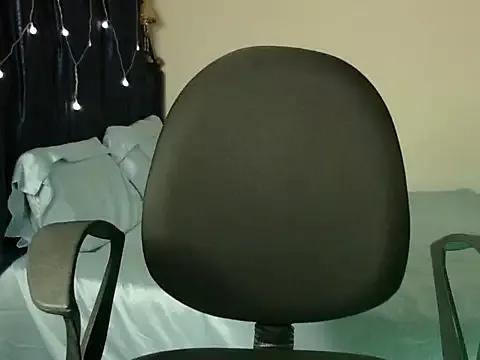 aaliiyaa from StripChat