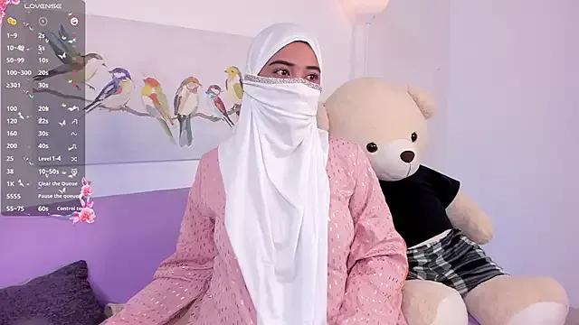 Aaliyah_arabic webcams show profile image 