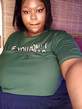 Aalyiah445 from StripChat