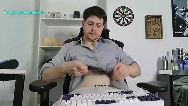 aaron_nvk from StripChat