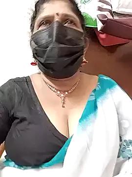 aarthika from StripChat