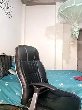 Aashixxx12 from StripChat