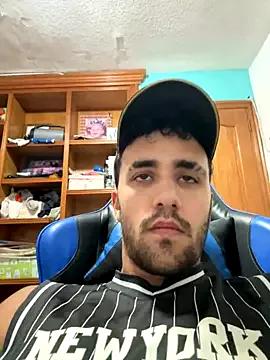 Aavrdvh33 webcams show profile image 