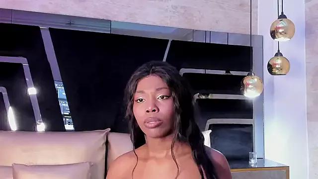 Discover our girls online shows and discover the company of countless livestreamers, with stunning shapes, sex toys and more.