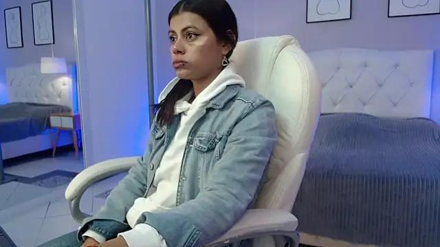 abbiegh_ from StripChat