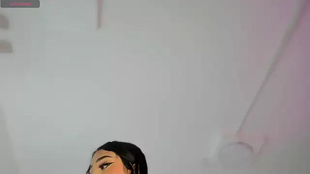 AbbyMilleerr webcams show profile image 