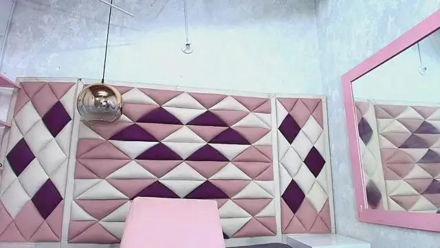 abbyrouss_ from StripChat is Freechat