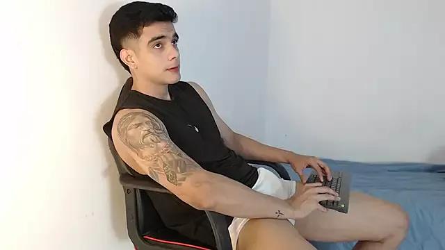 adam_levis17 from StripChat