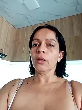 ADARAROUXXXX webcams show profile image 