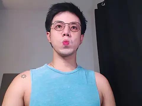 Addictiveboi from StripChat