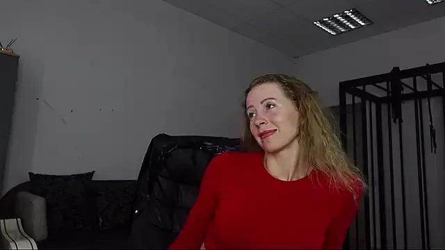 Addison_Blackk from StripChat