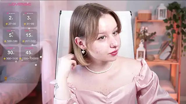 AdeleLoomis from StripChat is Freechat