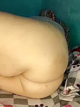 adhara-daaal from StripChat