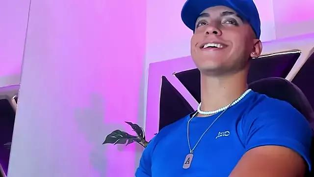 AdriianLopez from StripChat is Freechat