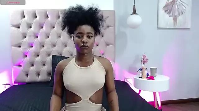 Afrika_Evanss from StripChat is Freechat