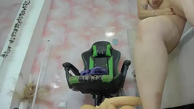 aida_rose_ from StripChat