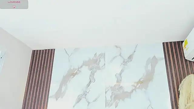 aidaadams from StripChat